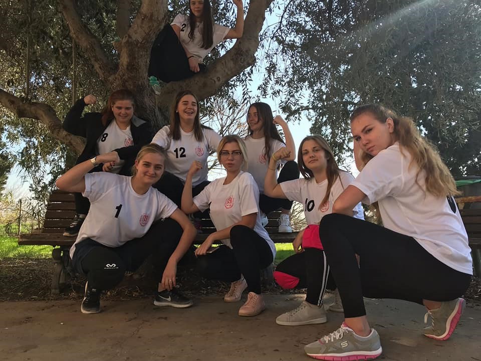 תמונה של נעלה 2
